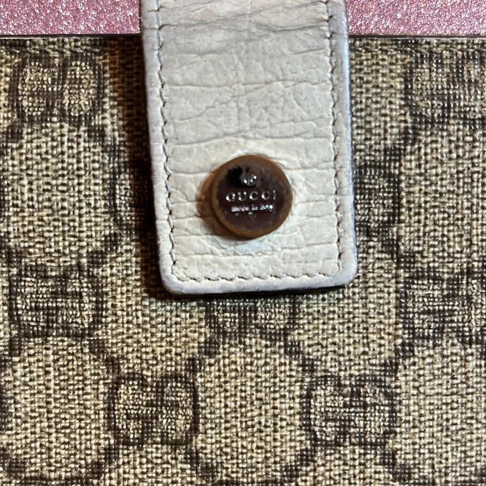 Gucci Long Wallet in Beige with Brown Logo - Picture 9 of 9
